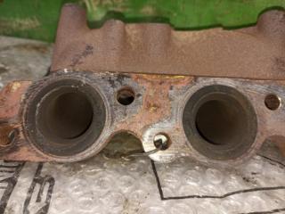 Коллектор выпускной SUZUKI WAGON R MH22S K6A-T 14111-76JA0 3 ракурс