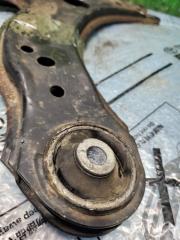 Рычаг правый передний VOLKSWAGEN GOLF 1J1 AZJ 3 ракурс