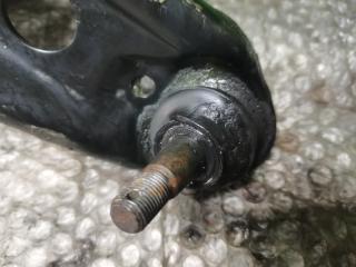 Рычаг правый передний TOYOTA VITZ KSP90 1KR-FE 48068-59135 2 ракурс Рычаг правый передний TOYOTA VITZ KSP90 1KR-FE 48068-59135 2 ракурс