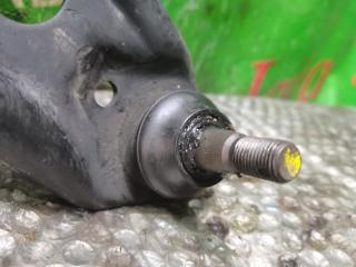 Рычаг правый передний TOYOTA AQUA NHP10 1NZ-FXE 48068-59145 2 ракурс Рычаг правый передний TOYOTA AQUA NHP10 1NZ-FXE 48068-59145 2 ракурс
