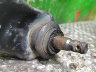 Рычаг правый передний SUZUKI SPACIA MK32S R06A-T 45201-85K10 2 ракурс