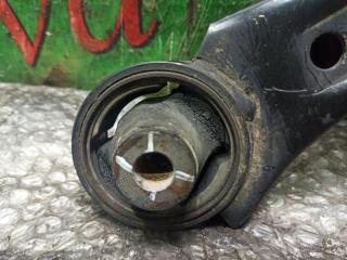 Рычаг правый передний HONDA STEPWGN RG3 K24A 3 ракурс
