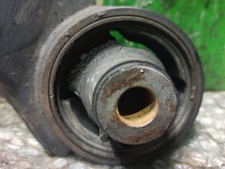 Рычаг правый передний HONDA STEPWGN RG3 K24A 5 ракурс