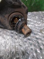Рычаг правый передний MAZDA DEMIO DE3FS ZJ-VE D65134300B 3 ракурс