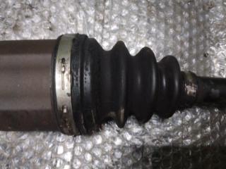 Привод правый передний NISSAN SERENA C25 MR20DE 39100EN000 3 ракурс
