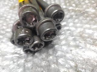 Болт гбц ALFA ROMEO 147 937A AR32310 7710582 3 ракурс