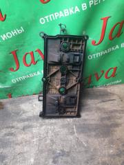 Клапанная крышка передняя NISSAN SERENA C25 MR20DE 3 ракурс