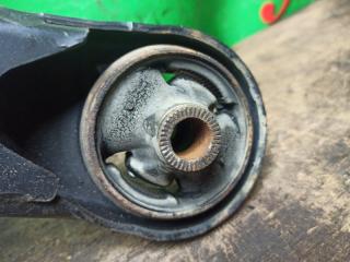 Рычаг правый передний TOYOTA VOXY AZR60 1AZ-FSE 48068-29235 5 ракурс
