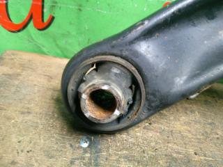 Рычаг правый передний TOYOTA VITZ KSP90 1KR-FE 48068-59155 3 ракурс