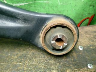 Рычаг левый передний MAZDA DEMIO DE3FS ZJ-VE D65134350B 3 ракурс