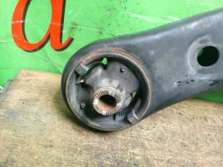 Рычаг правый передний TOYOTA NOAH AZR60 1AZ-FSE 48068-29235 3 ракурс