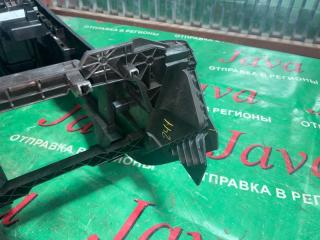 Бардачок между сиденьями MERCEDES-BENZ GLB-CLASS X247 OM654QDE20 A2476831800, A1776806603 5 ракурс Бардачок между сиденьями MERCEDES-BENZ GLB-CLASS X247 OM654QDE20 A2476831800, A1776806603 5 ракурс