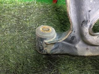 Рычаг правый передний TOYOTA VITZ KSP130 1KR-FE 3 ракурс