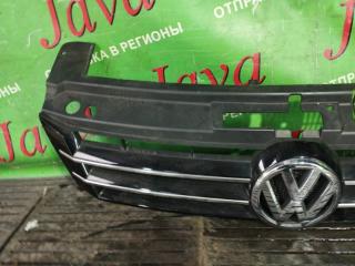 Решетка радиатора передняя VOLKSWAGEN SHARAN 7N1 CAV 2 ракурс Решетка радиатора передняя VOLKSWAGEN SHARAN 7N1 CAV 2 ракурс