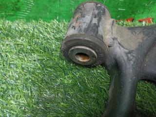 Рычаг правый передний SUZUKI SWIFT ZC71S K12B 45201-63J00 4 ракурс