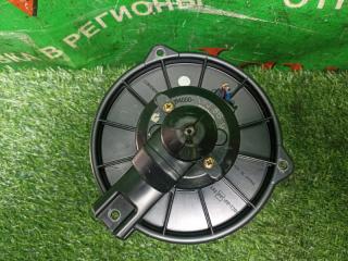 Мотор печки передний TOYOTA BB NCP31 1NZ-FE 4 ракурс