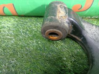 Рычаг правый передний TOYOTA PRIUS ZVW30 2ZR-FXE 48068-47050 4 ракурс