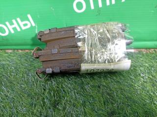 Колодки тормозные передние TOYOTA VITZ KSP90 1KR-FE 04465-52310 2 ракурс