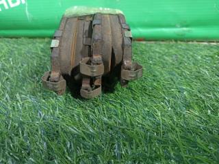 Колодки тормозные передние TOYOTA VITZ KSP90 1KR-FE 04465-52310 3 ракурс