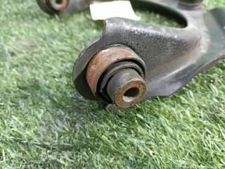 Рычаг правый передний HONDA ODYSSEY RB1 K24A 51460SFE003 3 ракурс Рычаг правый передний HONDA ODYSSEY RB1 K24A 51460SFE003 3 ракурс
