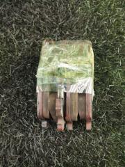 Колодки тормозные передние TOYOTA NOAH AZR60 1AZ-FSE 04465-02070 3 ракурс