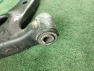 Рычаг правый передний TOYOTA NOAH AZR60 1AZ-FSE 48068-29235 5 ракурс