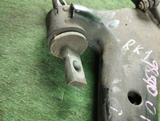 Рычаг правый передний HONDA STEPWGN RK1 R20A 51350-SZW-901 3 ракурс
