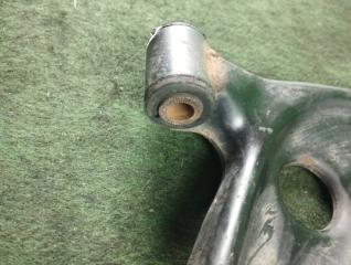 Рычаг правый передний TOYOTA AQUA NHP10 1NZ-FXE 48068-59155 3 ракурс Рычаг правый передний TOYOTA AQUA NHP10 1NZ-FXE 48068-59155 3 ракурс
