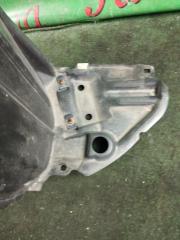 Подкрылок правый передний TOYOTA AQUA NHP10 1NZ-FXE 2 ракурс