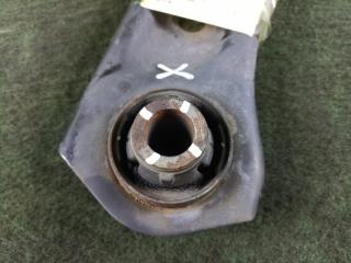 Рычаг правый передний NISSAN NOTE E12 HR12DE 54500-3VA0A 3 ракурс