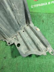 Подкрылок правый передний TOYOTA SIENTA NHP170 1NZ-FXE 2 ракурс