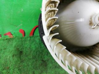 Мотор печки передний NISSAN BLUEBIRD SYLPHY KG11 MR20DE 2 ракурс