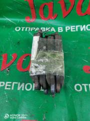 Колодки тормозные передние HONDA STREAM RN3 K20A 45022-S7A-N00 2 ракурс