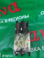 Колодки тормозные передние NISSAN PRESAGE TU31 QR25DE 41060-CN000 2 ракурс