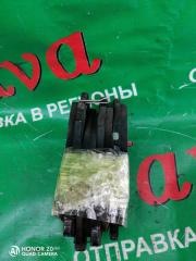 Колодки тормозные передние HONDA STREAM RN8 R20A 06450-S7A-E00 2 ракурс