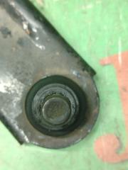 Рычаг правый передний NISSAN MARCH AK12 CR12DE 54500AX00B 3 ракурс