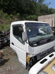 Кабина передняя MITSUBISHI CANTER FE82EE 4M51 3 ракурс