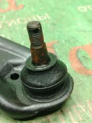 Рычаг правый передний TOYOTA RACTIS NCP105 1NZ-FE 4 ракурс