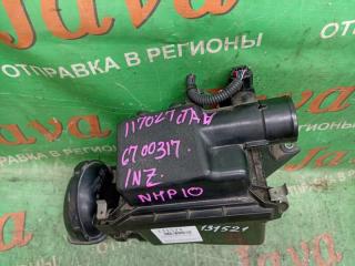 Корпус воздушного фильтра передний TOYOTA AQUA NHP10 1NZ-FXE 2 ракурс