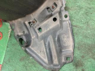 Подкрылок правый передний TOYOTA AQUA NHP10 1NZ-FXE 2 ракурс