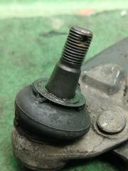 Рычаг левый передний TOYOTA VISTA ZZV50 1ZZ-FE 48069-32070 2 ракурс
