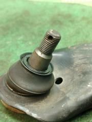 Рычаг левый передний TOYOTA VOXY ZRR70 3ZR-FE 48069-29265 3 ракурс