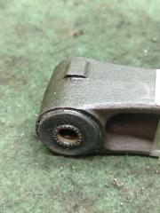 Рычаг левый передний SUZUKI WAGON R WIDE MA61S K10A 5 ракурс Рычаг левый передний SUZUKI WAGON R WIDE MA61S K10A 5 ракурс
