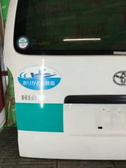 Дверь задняя задняя TOYOTA HIACE TRH200 1TR-FE 5 ракурс
