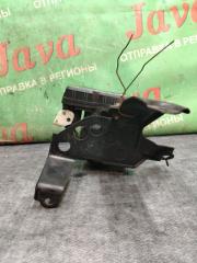 Блок abs TOYOTA NOAH AZR60 1AZ-FSE 4 ракурс Блок abs TOYOTA NOAH AZR60 1AZ-FSE 4 ракурс