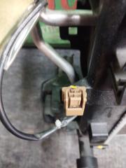 Радиатор основной NISSAN LEAF AZE0 EM57 4 ракурс Радиатор основной NISSAN LEAF AZE0 EM57 4 ракурс