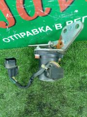 Педаль газа MITSUBISHI CANTER FEB50 4P10 198300-7470 3 ракурс Педаль газа MITSUBISHI CANTER FEB50 4P10 198300-7470 3 ракурс