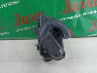 Корпус воздушного фильтра передний TOYOTA AQUA NHP10 1NZ-FXE 4 ракурс