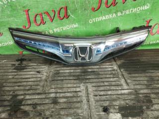 Решетка радиатора передняя HONDA FIT 2012
