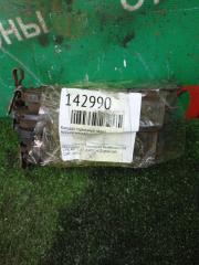 Колодки тормозные передние NISSAN WINGROAD WHNY11 QG18DE 41060-95F0A 1 ракурс